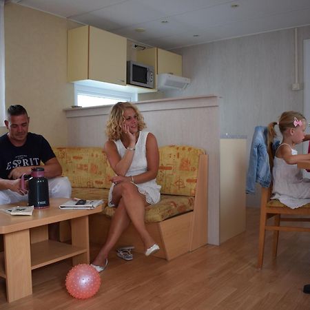 Camping Scheldeoord Baarland 외부 사진