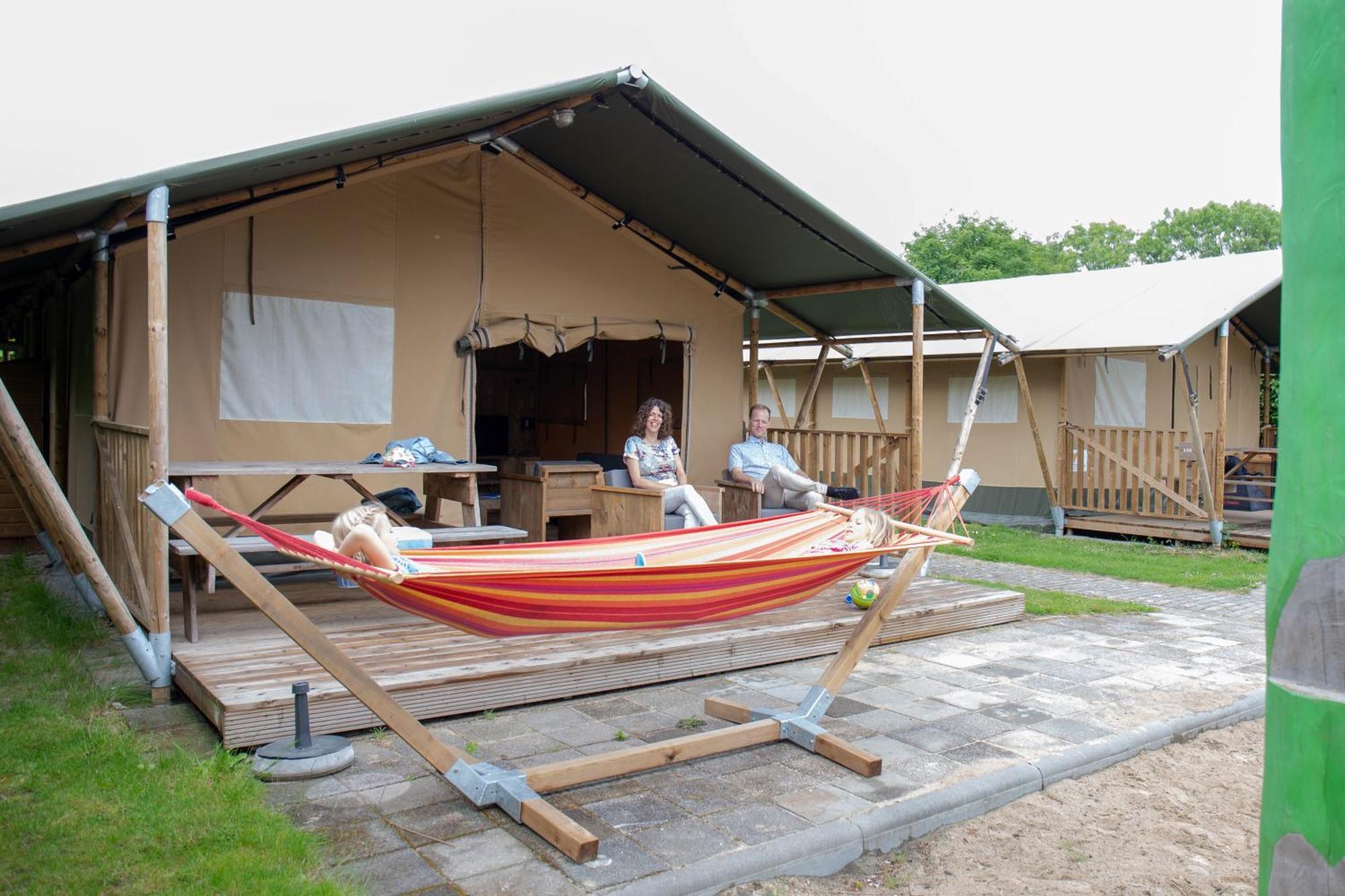 Camping Scheldeoord Baarland 객실 사진