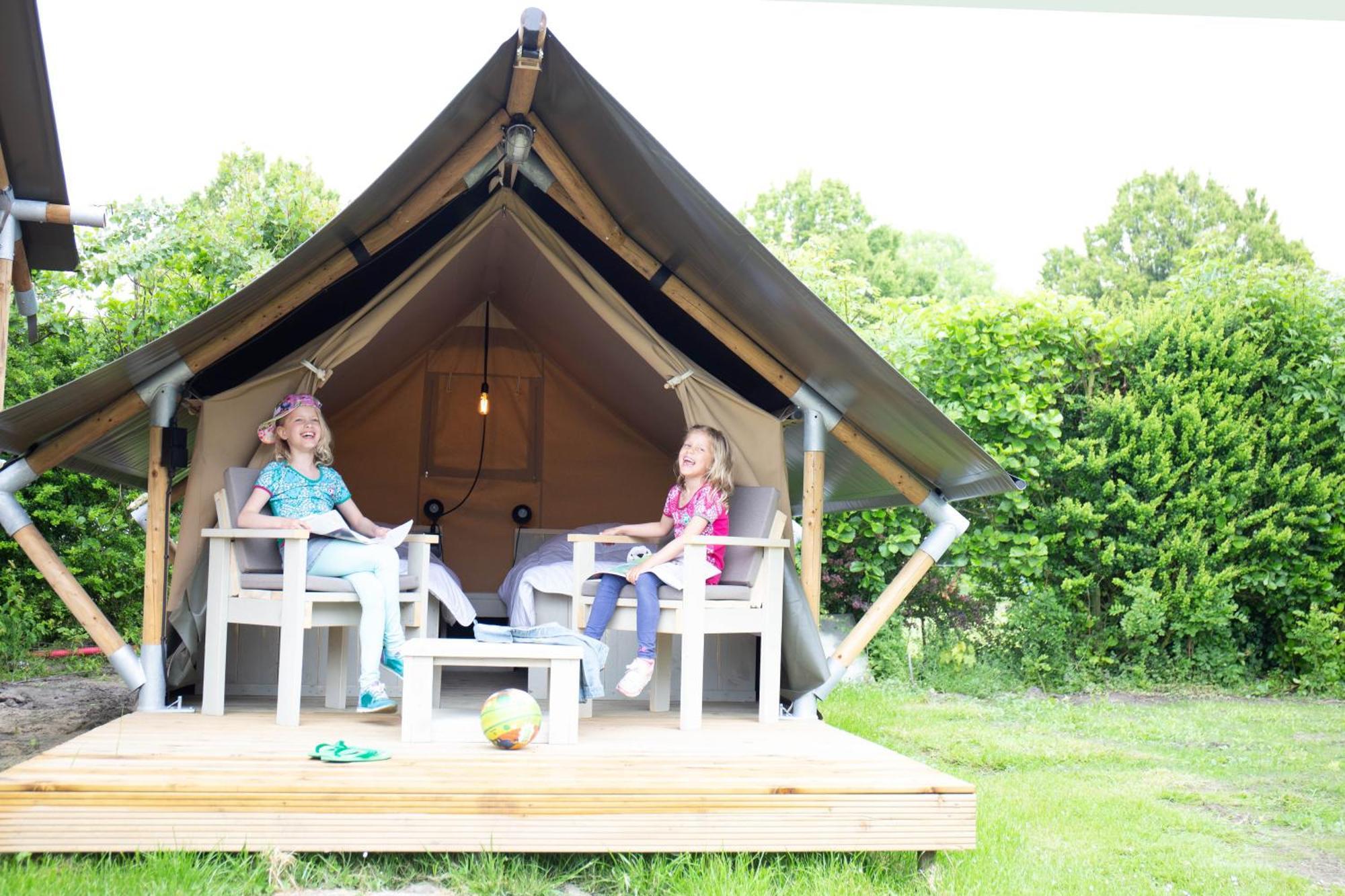Camping Scheldeoord Baarland 객실 사진