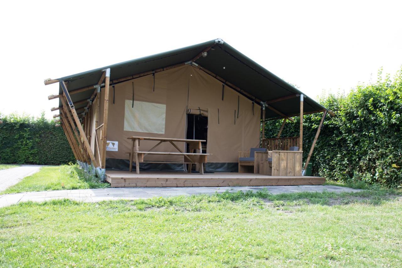 Camping Scheldeoord Baarland 객실 사진