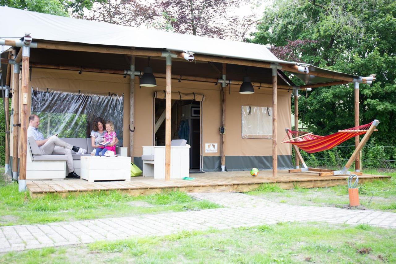 Camping Scheldeoord Baarland 객실 사진